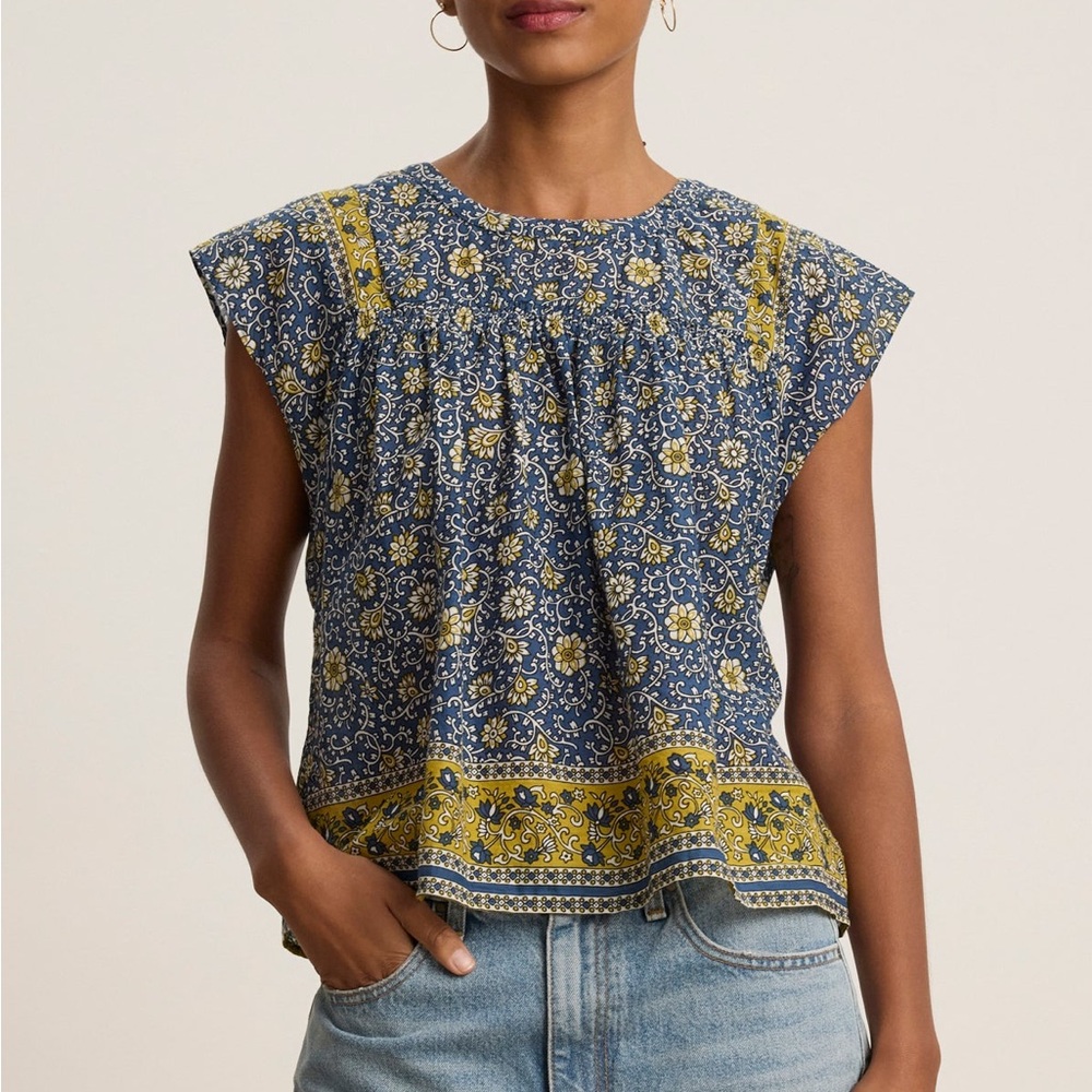Velvet by Graham Spencer, Selene Top, Size L, NWT!!